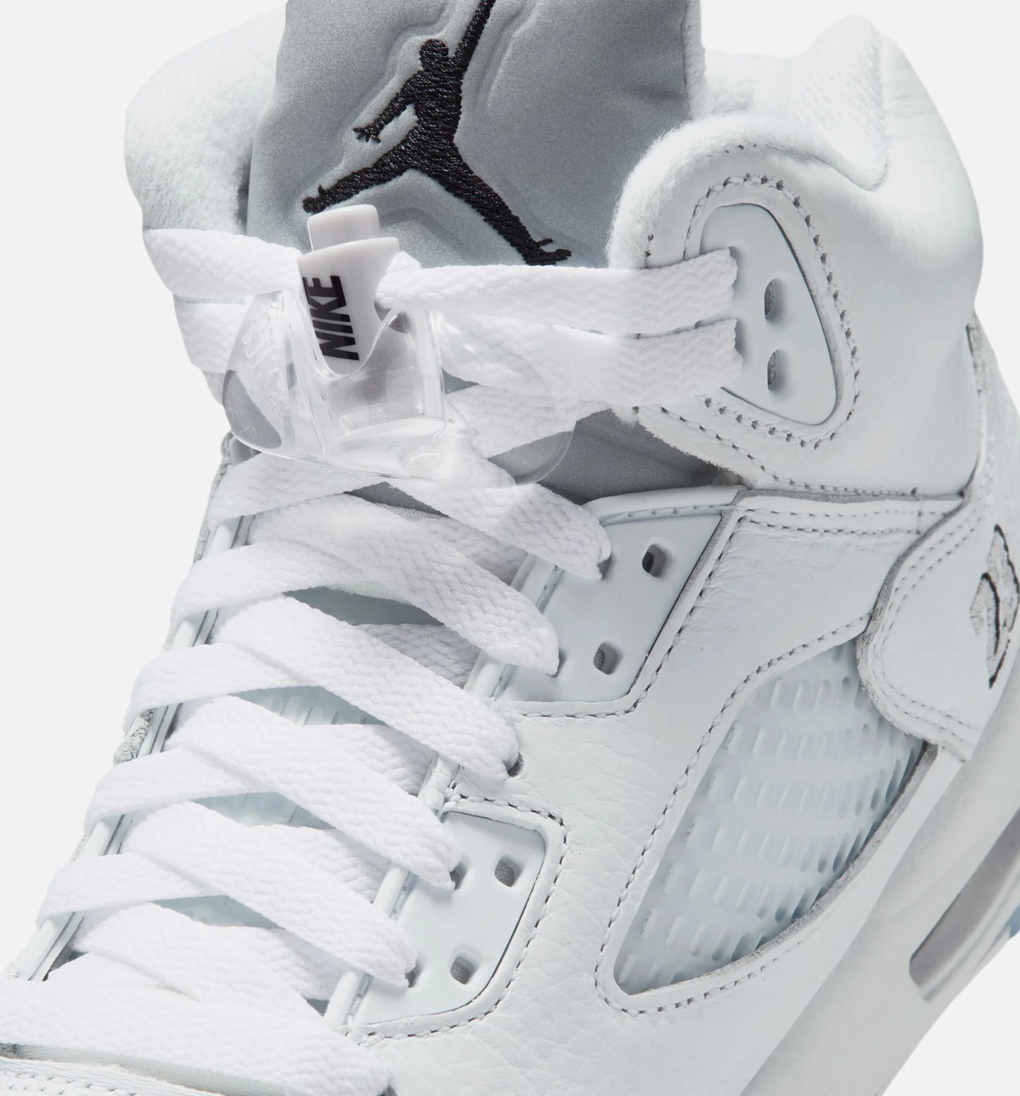 Air Jordan 5 Retro OG White Metallic Grade School Lifestyle Shoe White Black Metallic Silver Free Shipping