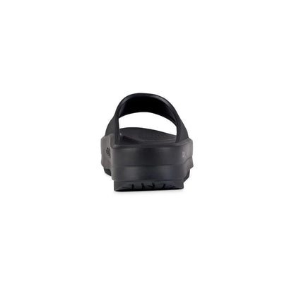 Women's OOmega OOahh Sandal in Black