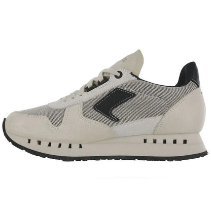 Women's 7eventy6ix-X 76 Sneaker in Monahans
