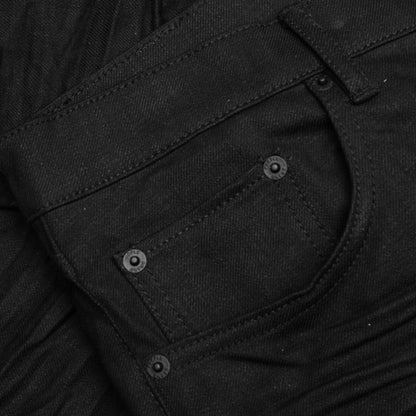 P004 Flare Black