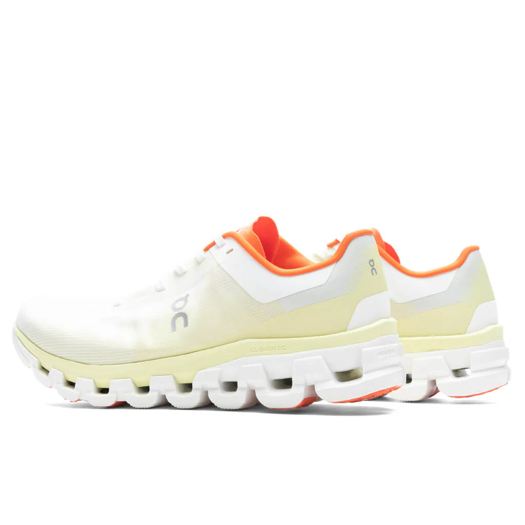Cloudflow 4 White Hay