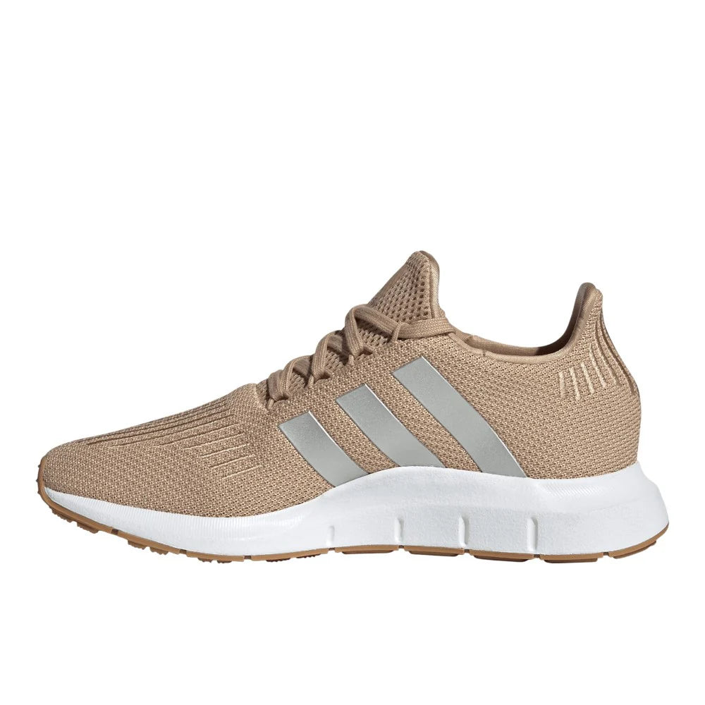 Swift Run Lace Up Sneakers