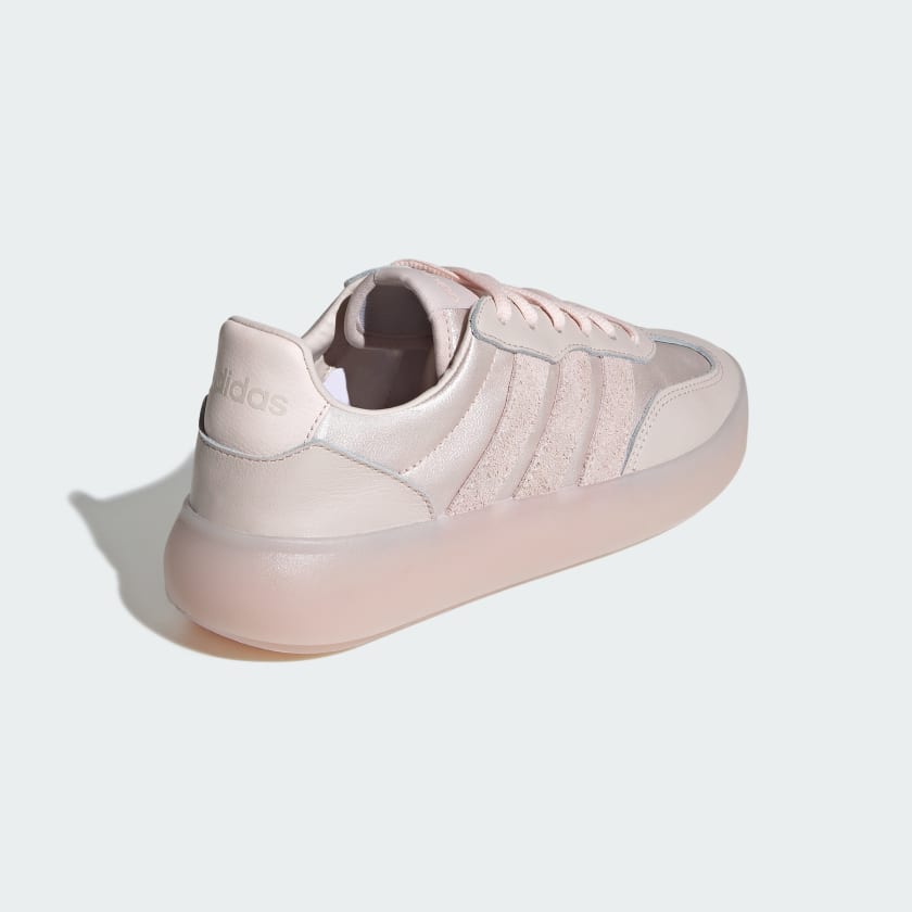 Women's Barreda Decode Shoes