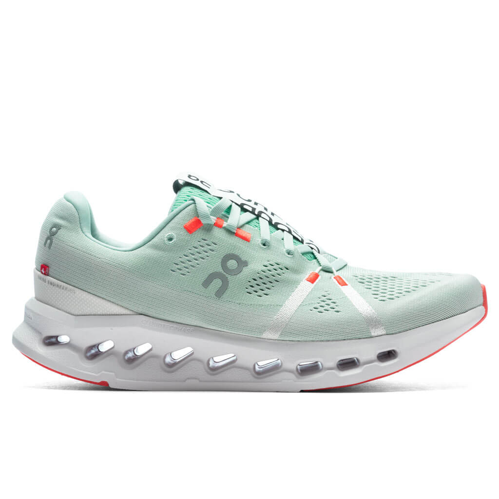 Cloudsurfer Creek White