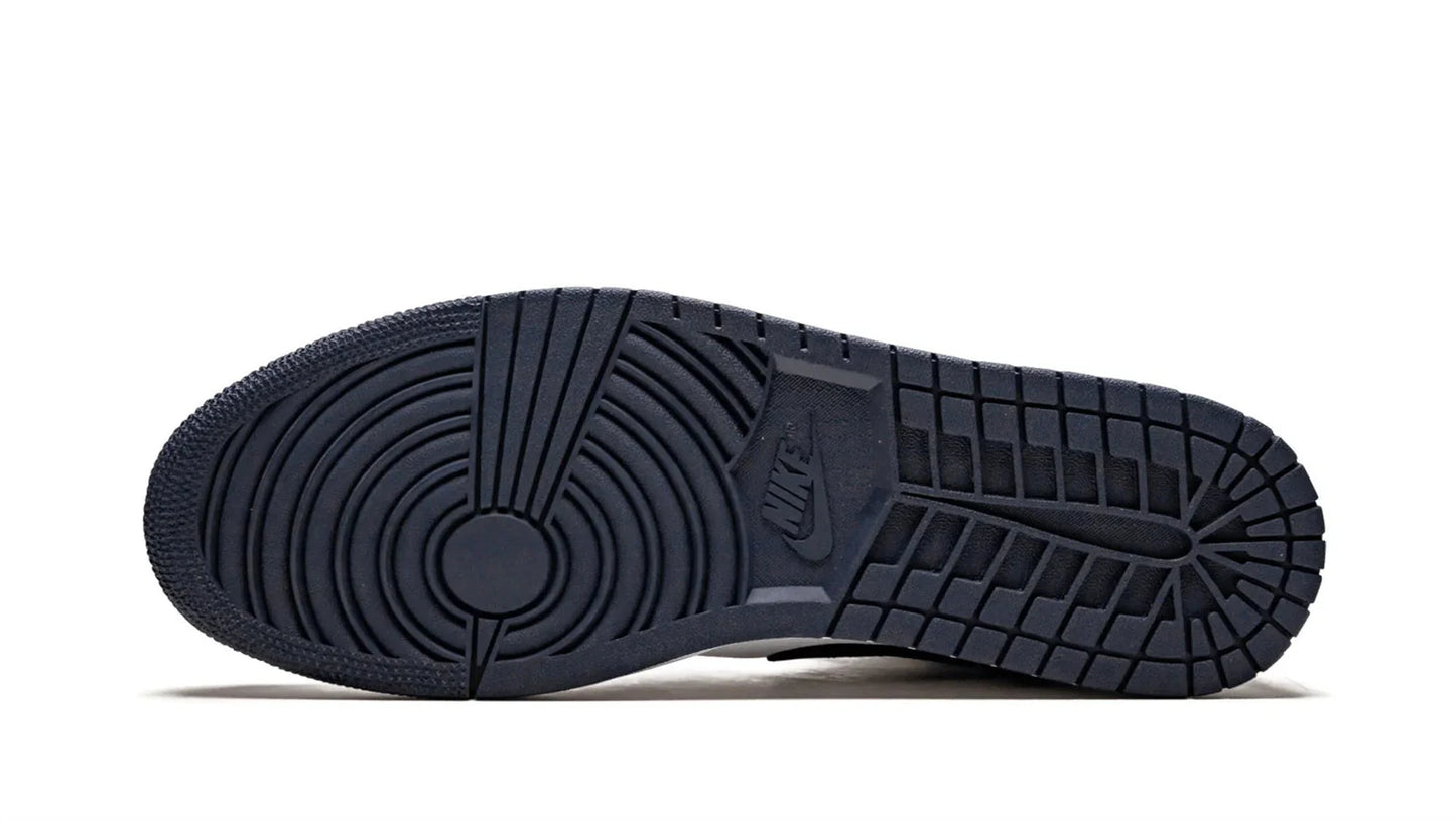 Air Jordan 1 Mid Obsidian