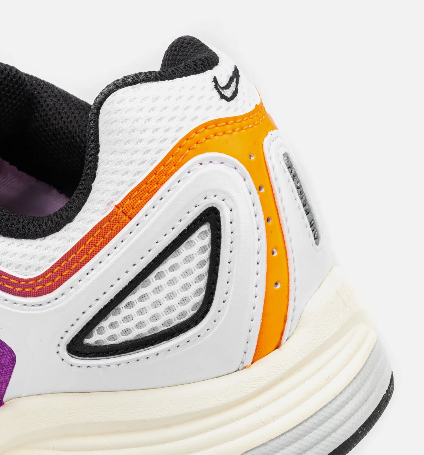 Air Pegasus 2K5 Mens Lifestyle Shoe White Chrome Orange