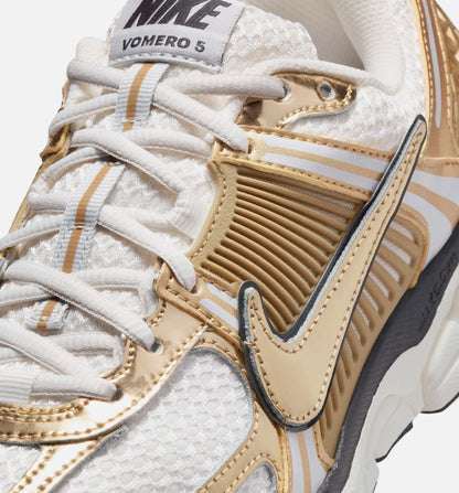 Zoom Vomero 5 Womens Lifestyle Shoe Metallic Gold Photon Dust