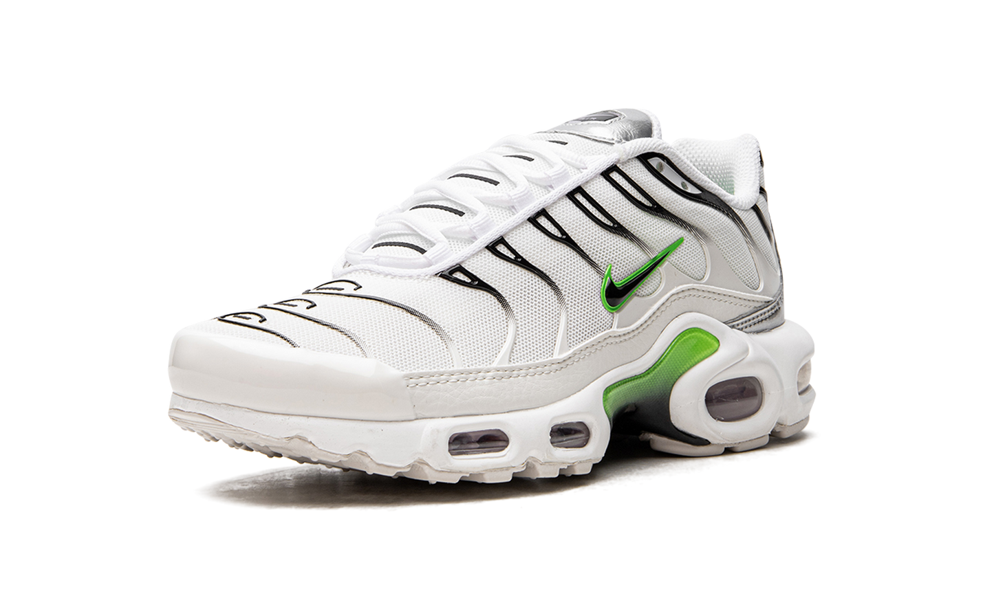 AIR MAX PLUS MNS WMNS DN6997 100