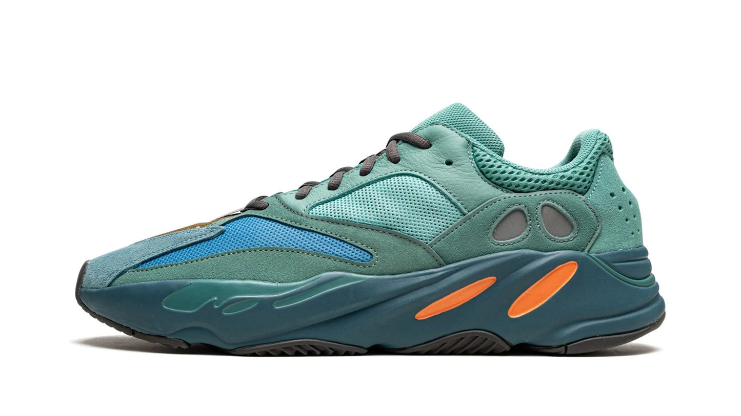 YEEZY BOOST 700 Faded Azure