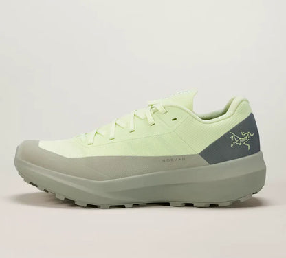 Womens Arcteryx Norvan LD 4