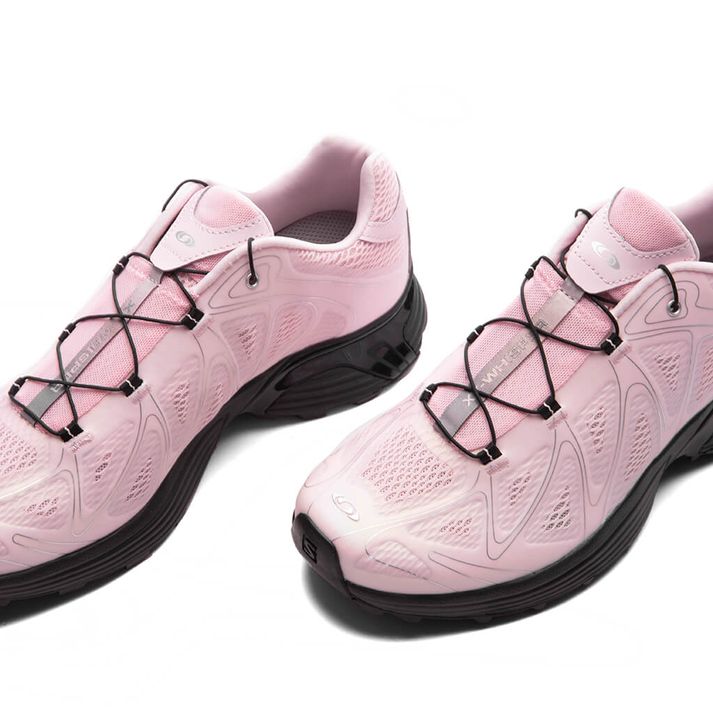XT Whisper Void Icy Pink Black Footwear Silver