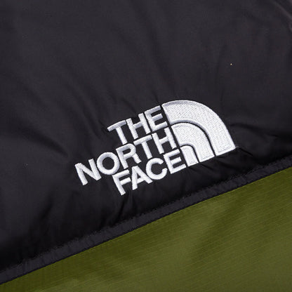 96 Retro NUPTSE Vest Forest Olive