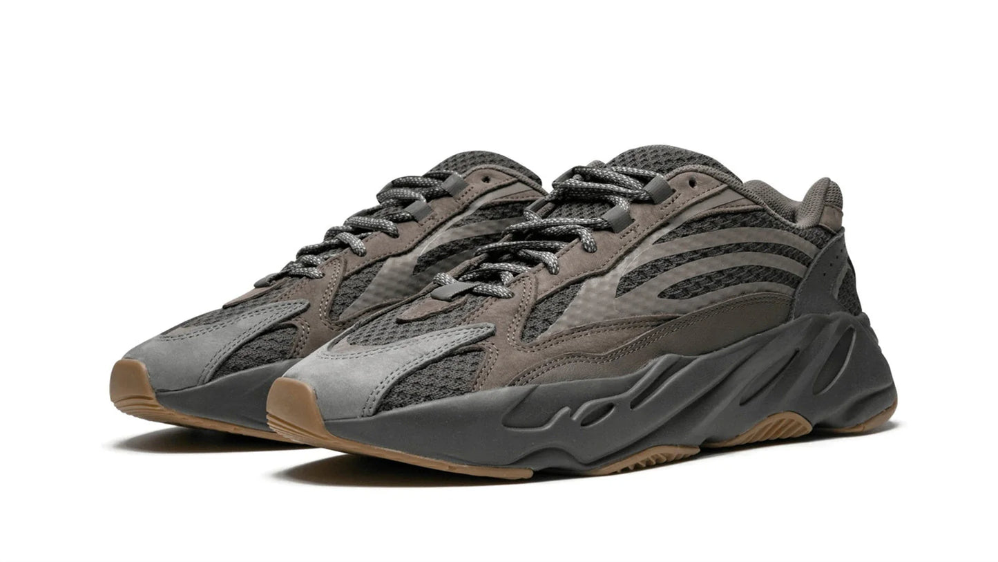 YEEZY BOOST 700 V2 Geode