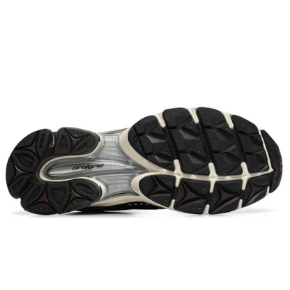 Saucony ProGrid Triumph 4 - "Sliver/Brown"