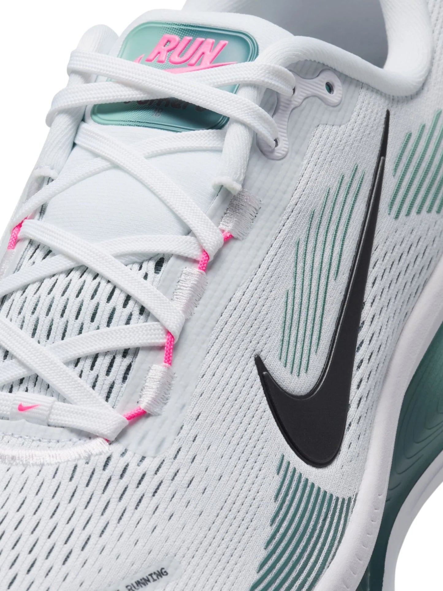 Nike Vomero 18 Mens Shoe