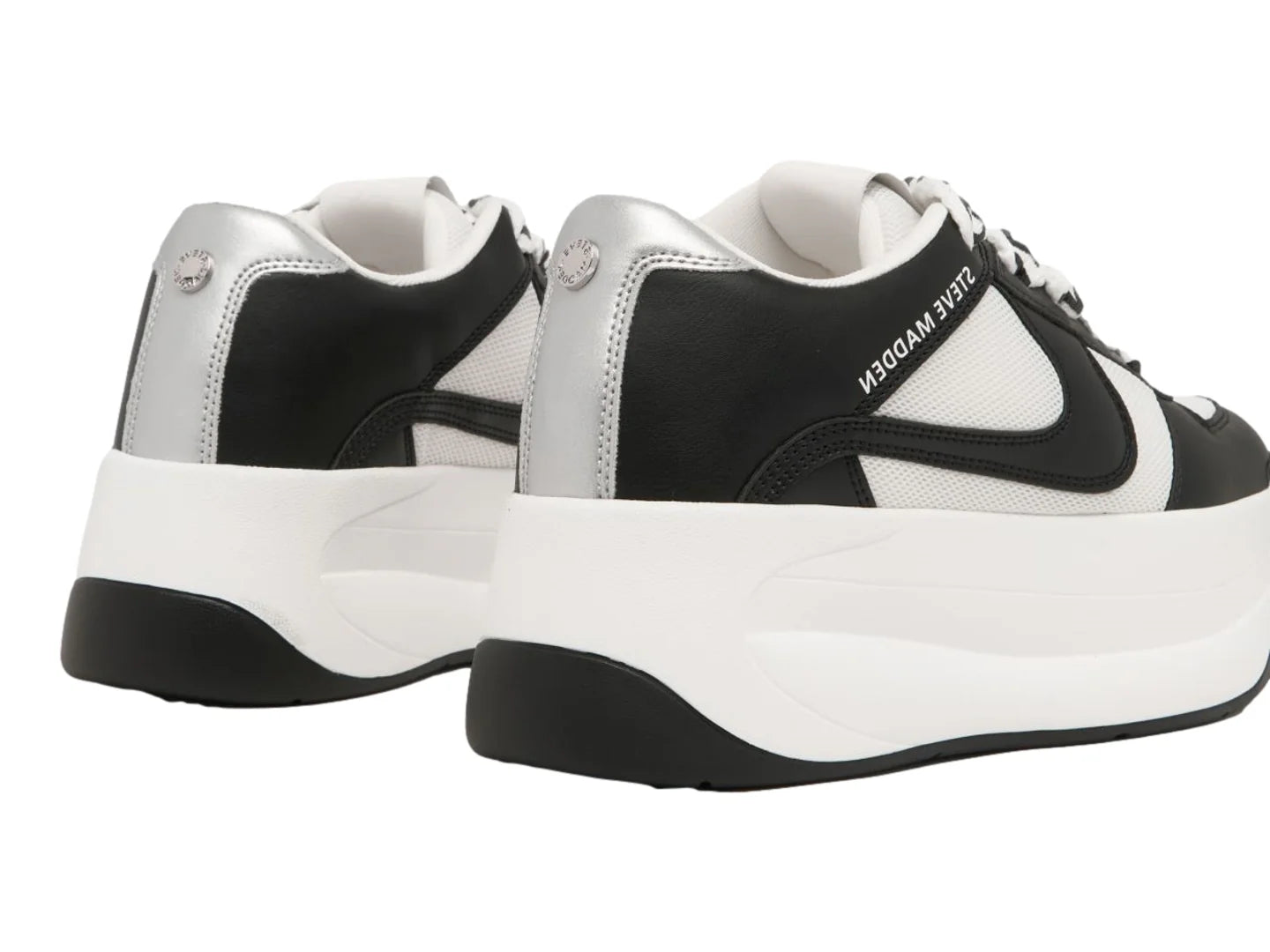 Tenis Steve Madden Charge Up Blanco y Negro para Mujer