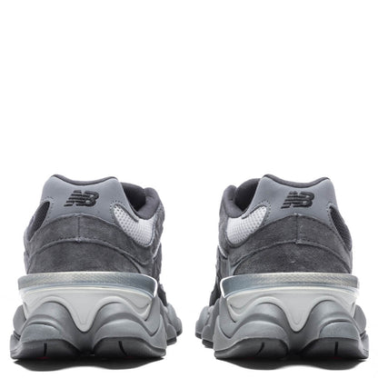 9060 Black