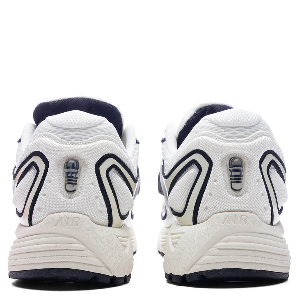 Air Pegasus Wave Sail Black Coconut Milk