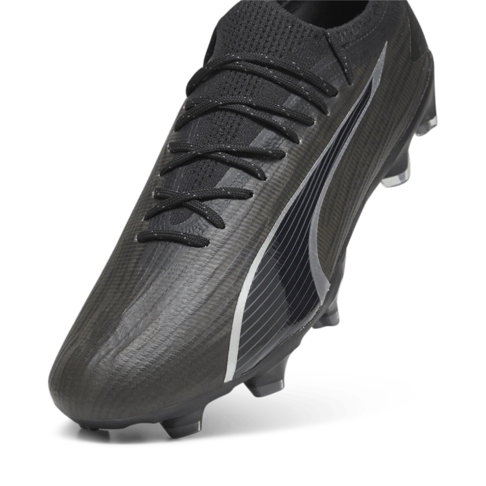 PUMA Ultra Ultimate FG AG Football Cleats