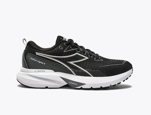 Womens Diadora Mythos Blushield Vigore 4 Final Sale
