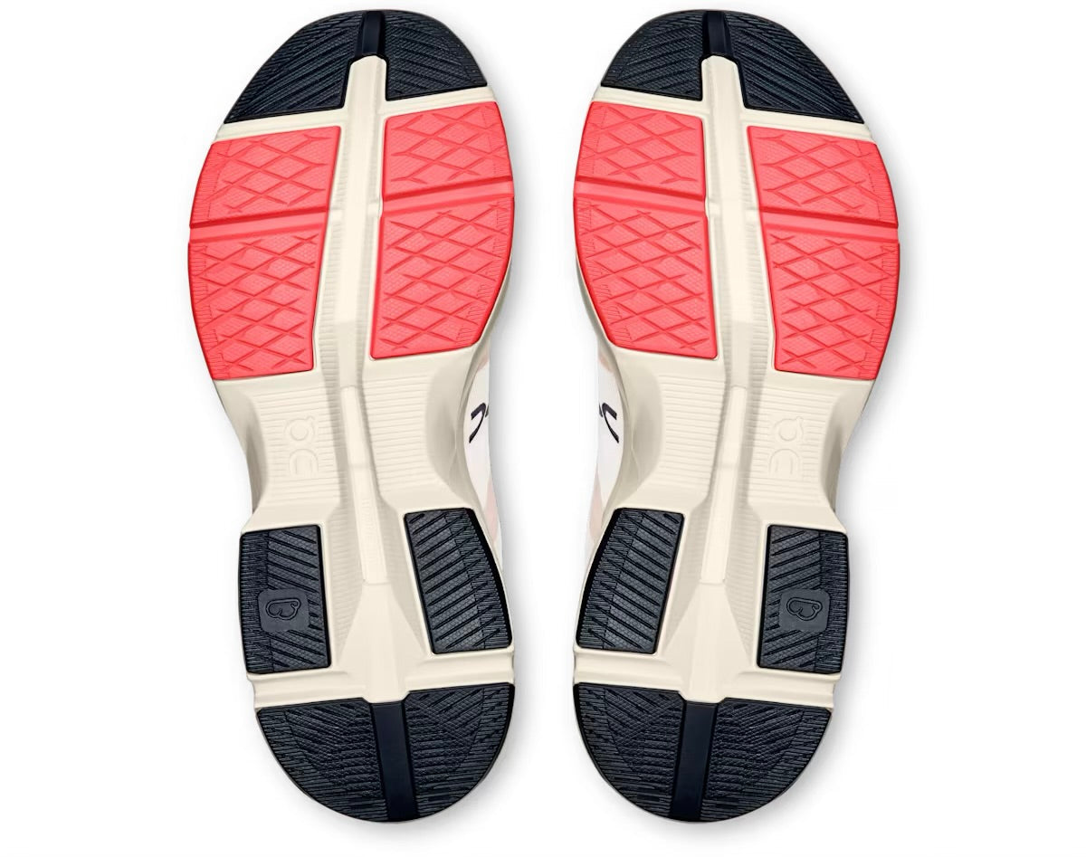 Running Cloudpulse Cream Salmon (Women's)