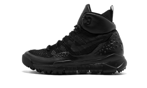 LUPINEK FLYKNIT MNS WMNS 862512 001