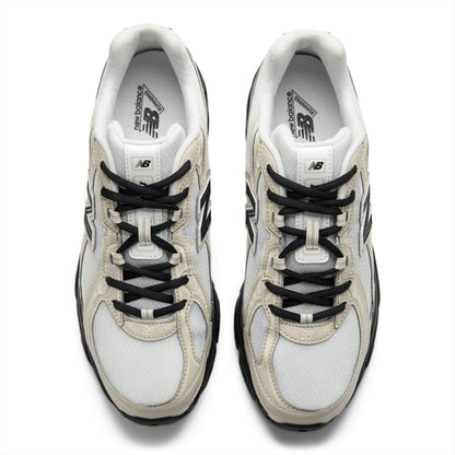 740 Sneaker