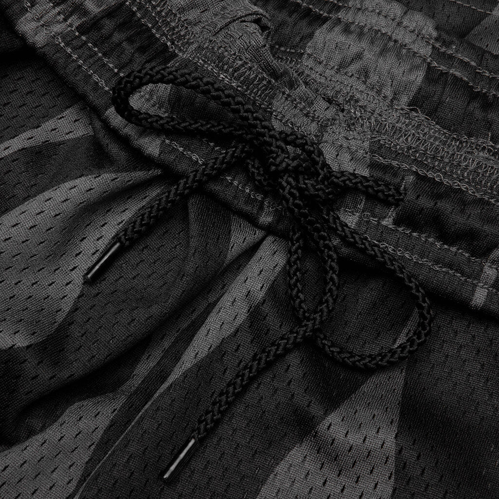 Waved Mesh Shorts Black