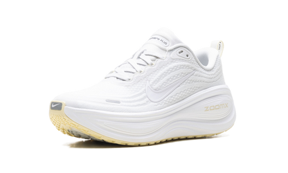 Vomero Plus WMNS"Photon Dust Alabaster" HV8154 009