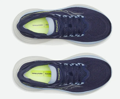 Womens Saucony Triumph 24