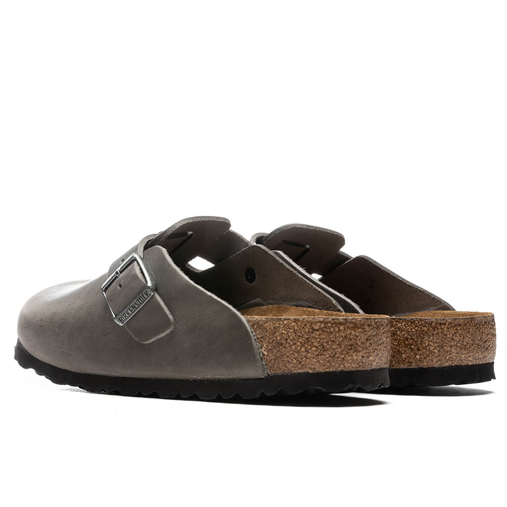 Wide Boston Soft Footbed Iron