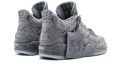 Air Jordan 4 Retro Kaws KAWS