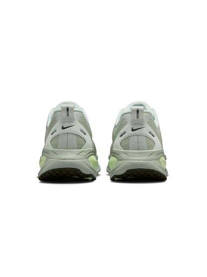 Nike Vomero 18 Mens Shoe