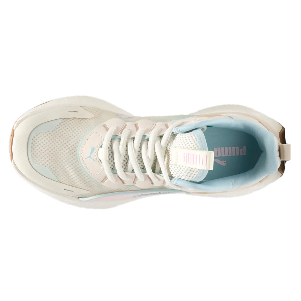 Softride Sway Lace Up Sneakers