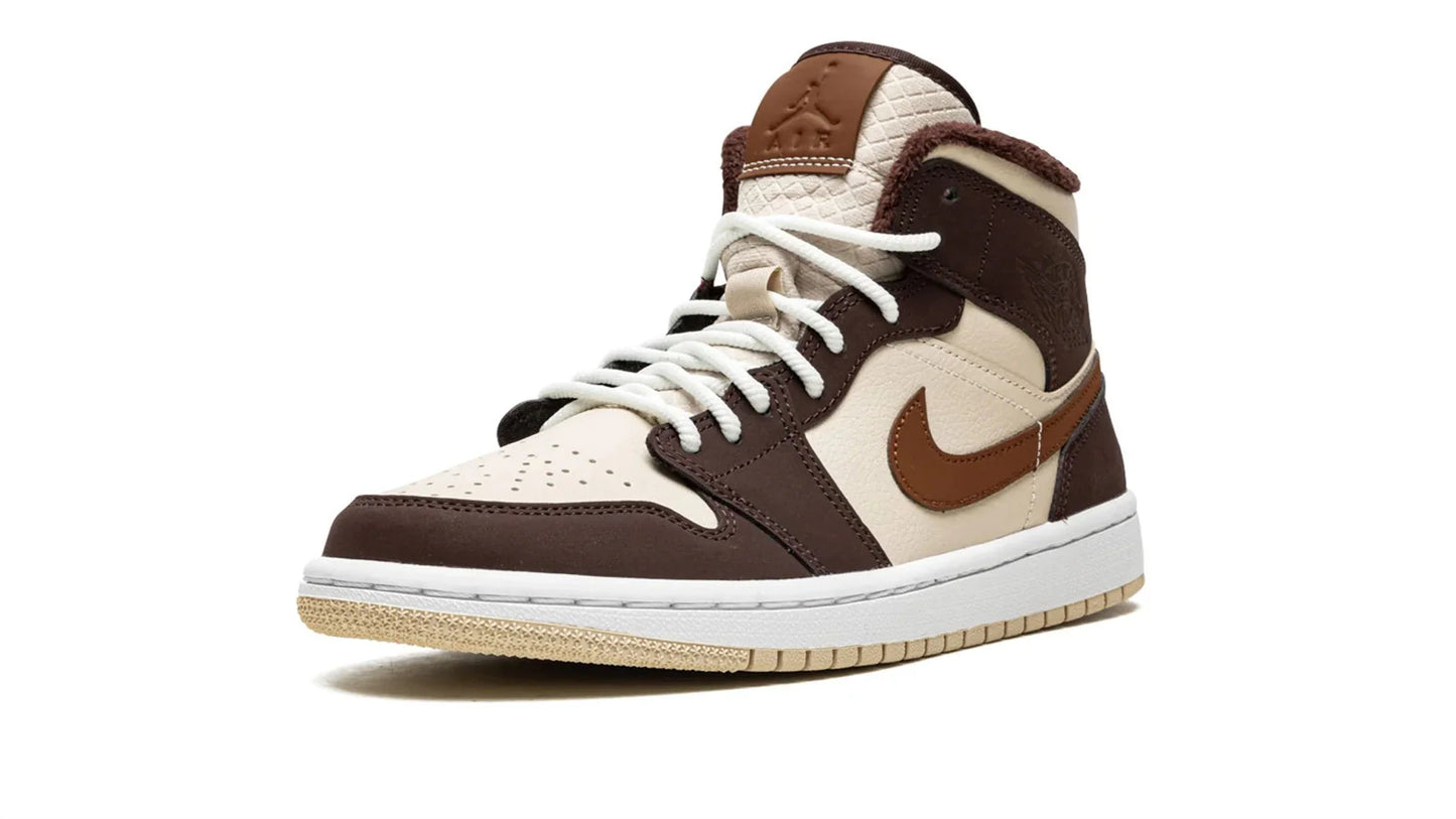 AIR JORDAN 1 MID SE WMNS Brown Basalt Fleece