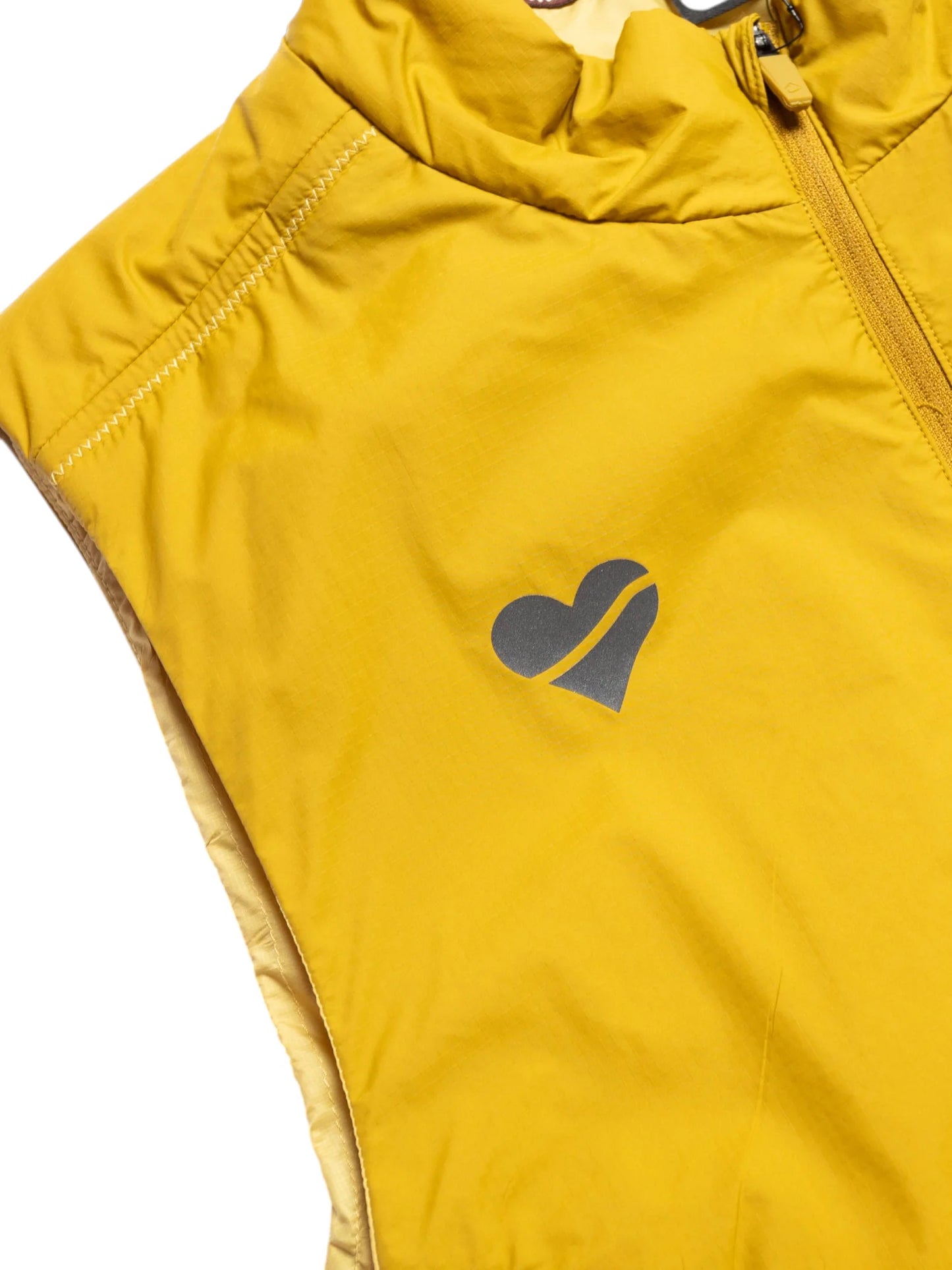 Nike Mens Trail PrimaLoft Therma FIT Running Vest