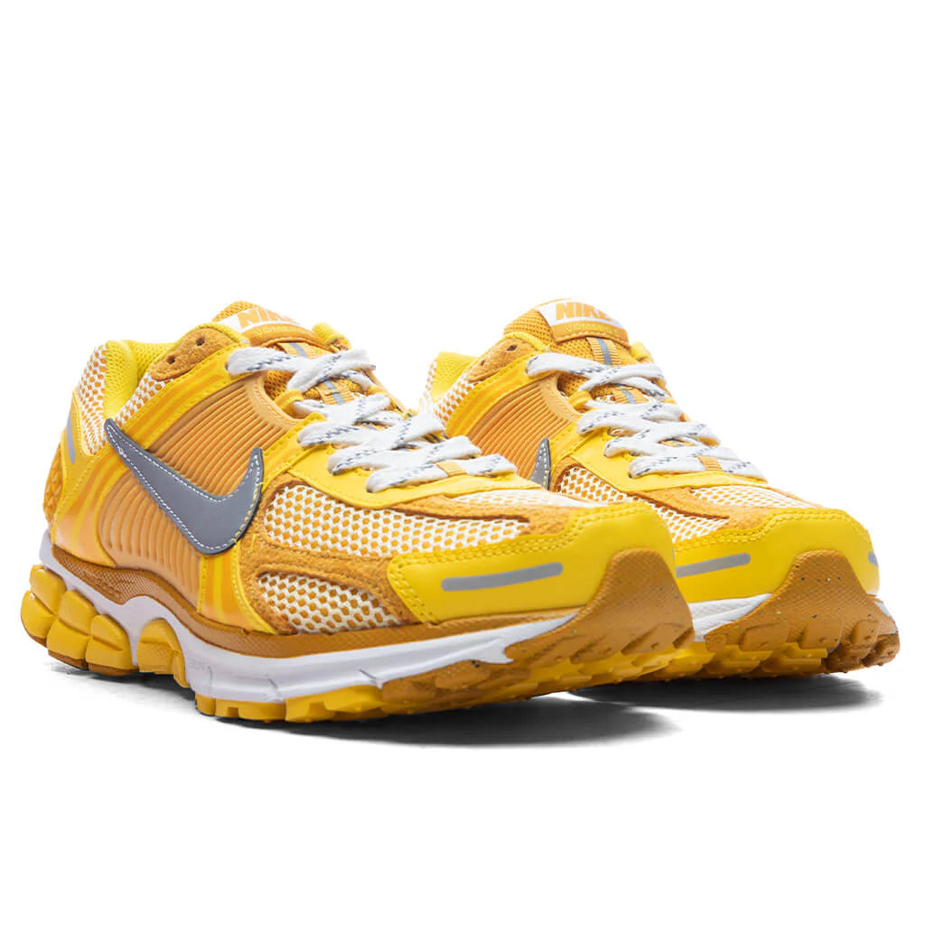 Zoom Vomero 5 Premium Yellow Strike Metallic Silver
