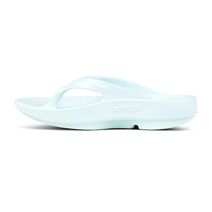 Women's OOlala Thong Sandal in Ice