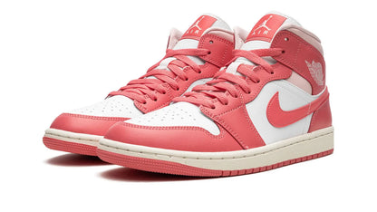 AIR JORDAN 1 MID WMNS Strawberries And Cream