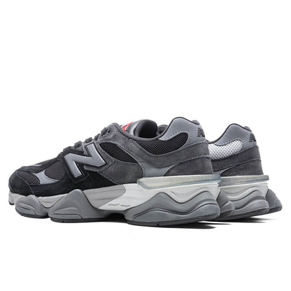 9060 Black