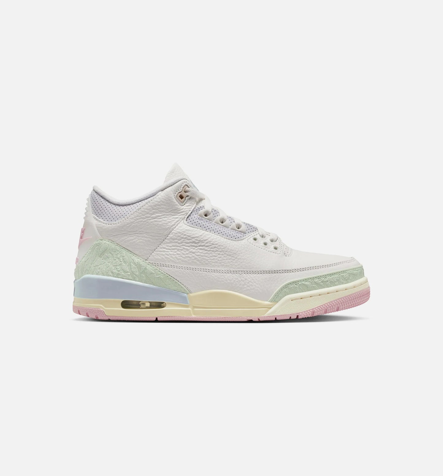 Air Jordan 3 Retro Sail And Jade Aura Mens Lifestyle Shoe Sail Jade Aura Aura Iced Carmine