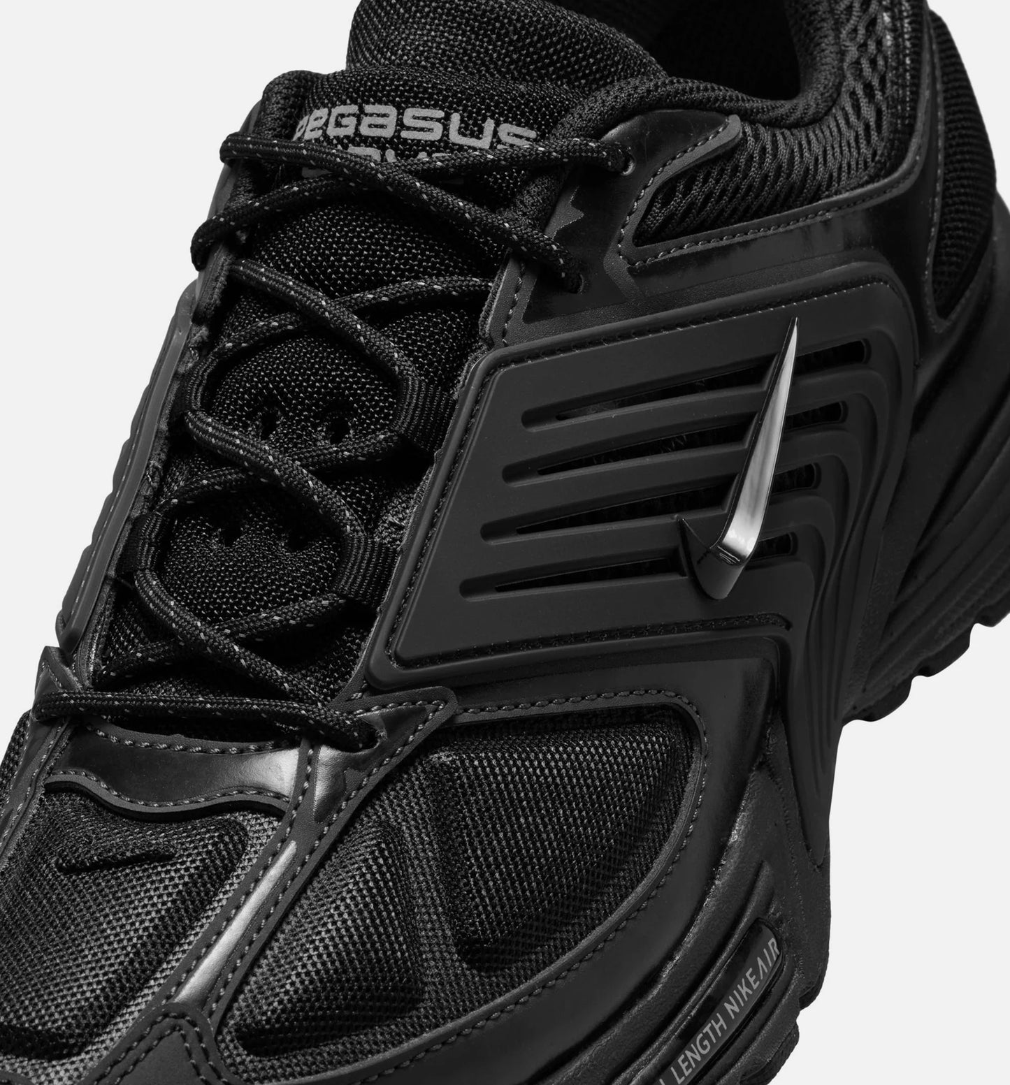 Air Pegasus Wave Black Anthracite Mens Lifestyle Shoe Black Anthracite Cyber