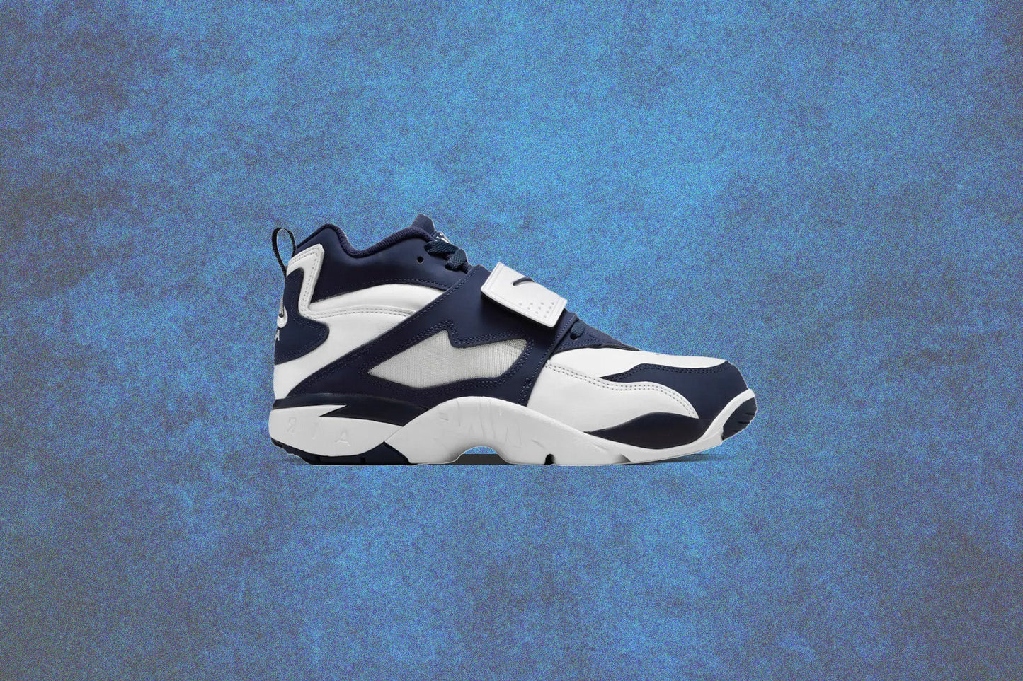 Air Diamond Turf Cowboys White College Navy Metallic Silver