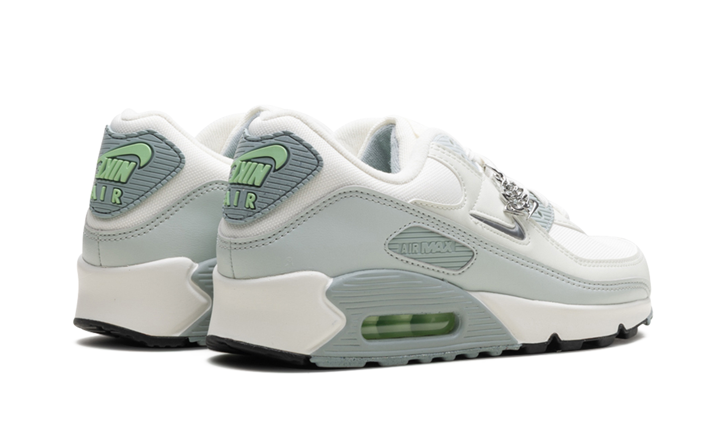 Air Max 90 WMNS"Silver" FN6948-100