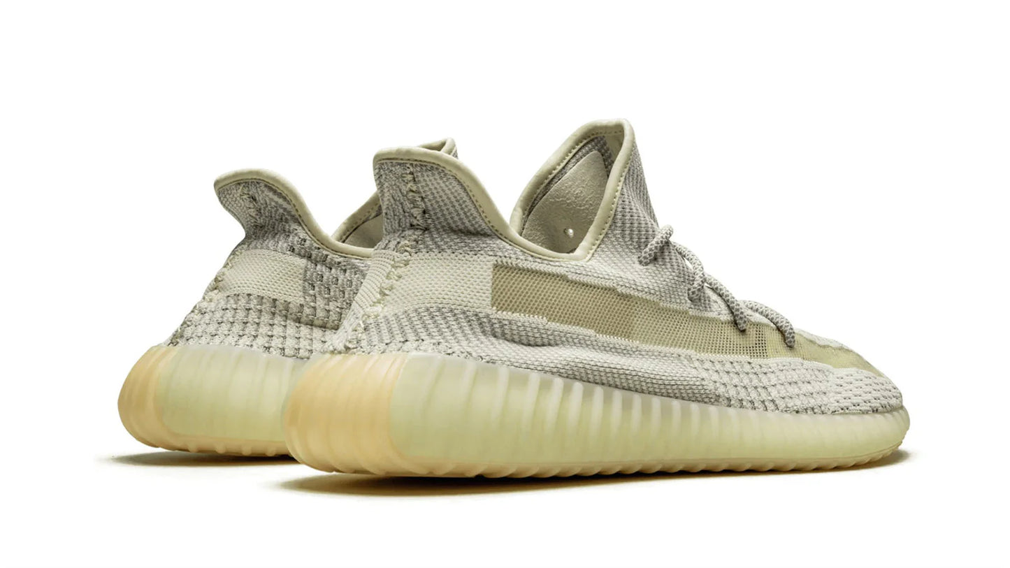 YEEZY BOOST 350 V2 REFLECTIVE Lundmark