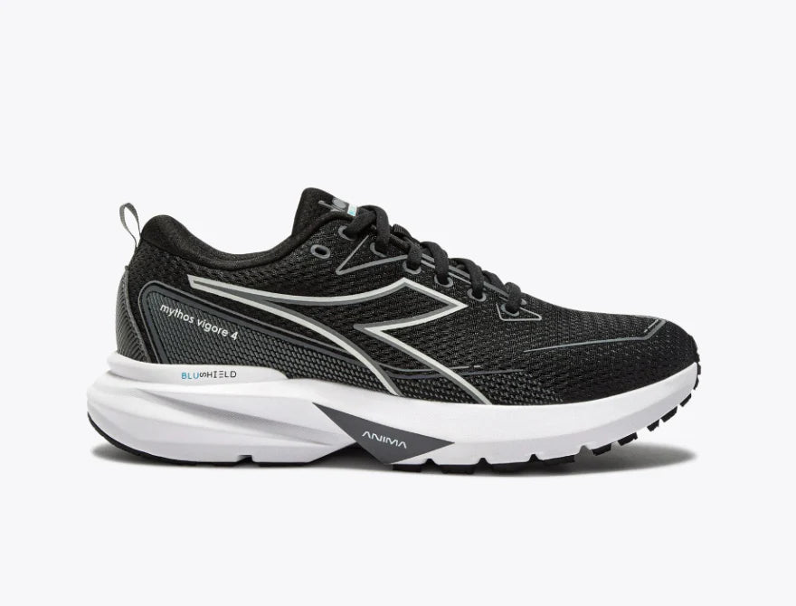Mens Diadora Mythos Blushield Vigore 4 Final Sale
