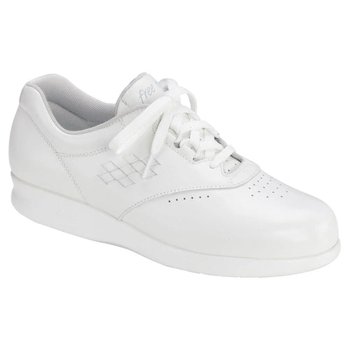 Women's Free Time Walking Shoe in White White