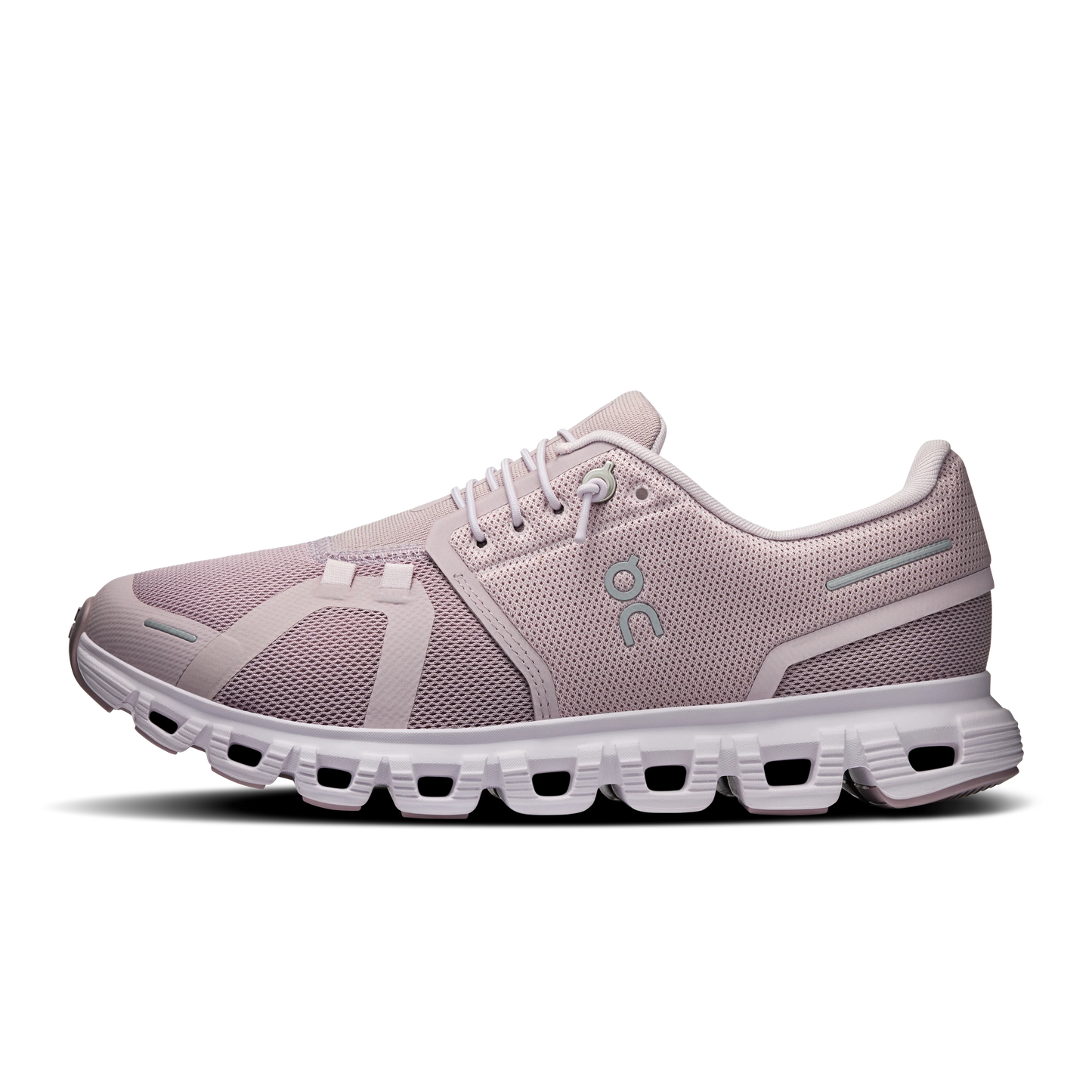 Women's Cloud 6