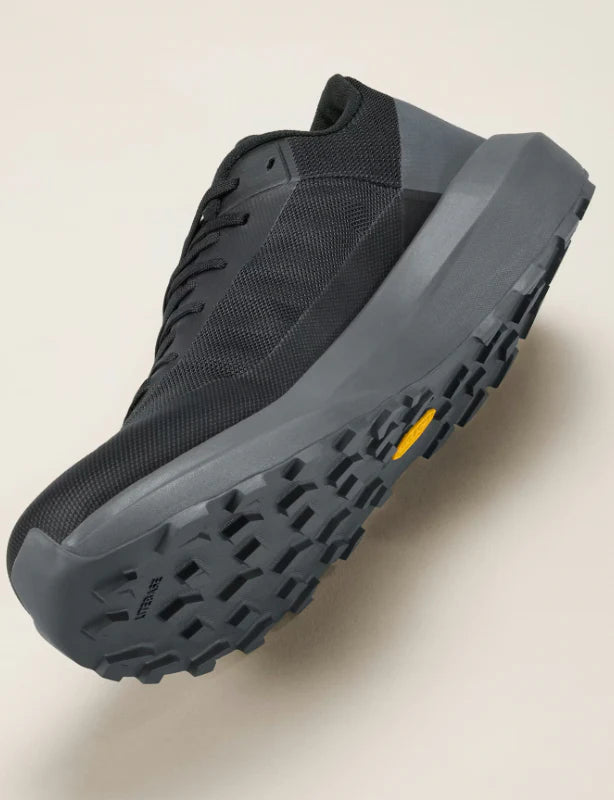 Womens Arcteryx Norvan LD 4