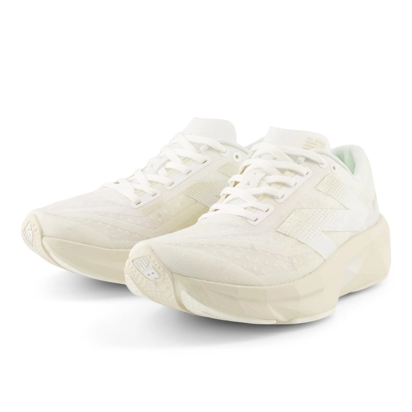 Women's FuelCell Rebel v4